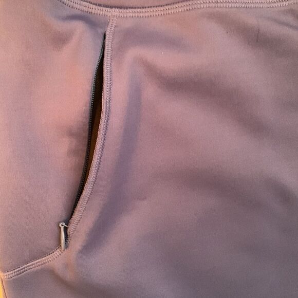 Annica Cutter and Buck Skirt With Removable Shorts. Size XS - Picture 6 of 10